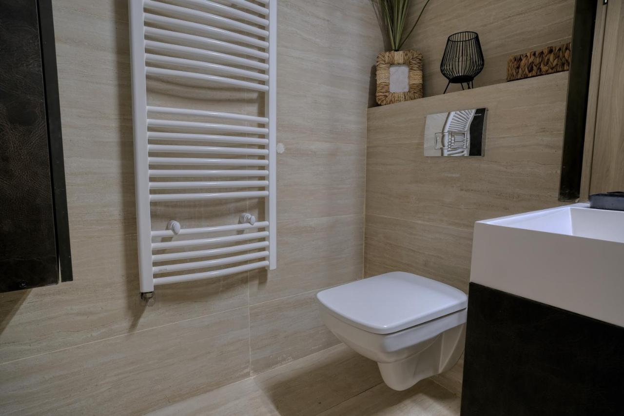 Central Luxury Apartment With City View Braszów Zewnętrze zdjęcie